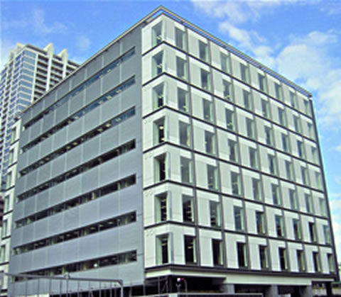 Головной офил Hitachi в Италии